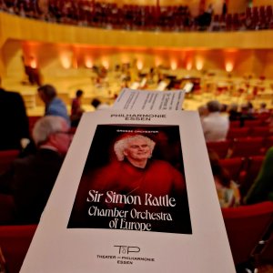 Sir Simon Rattle / Chamber Orchestra of Europe Bild